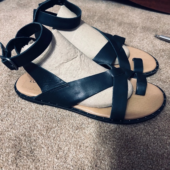 Lucky Brand Black Sandals, size 6.5, Worn once - Picture 2 of 11